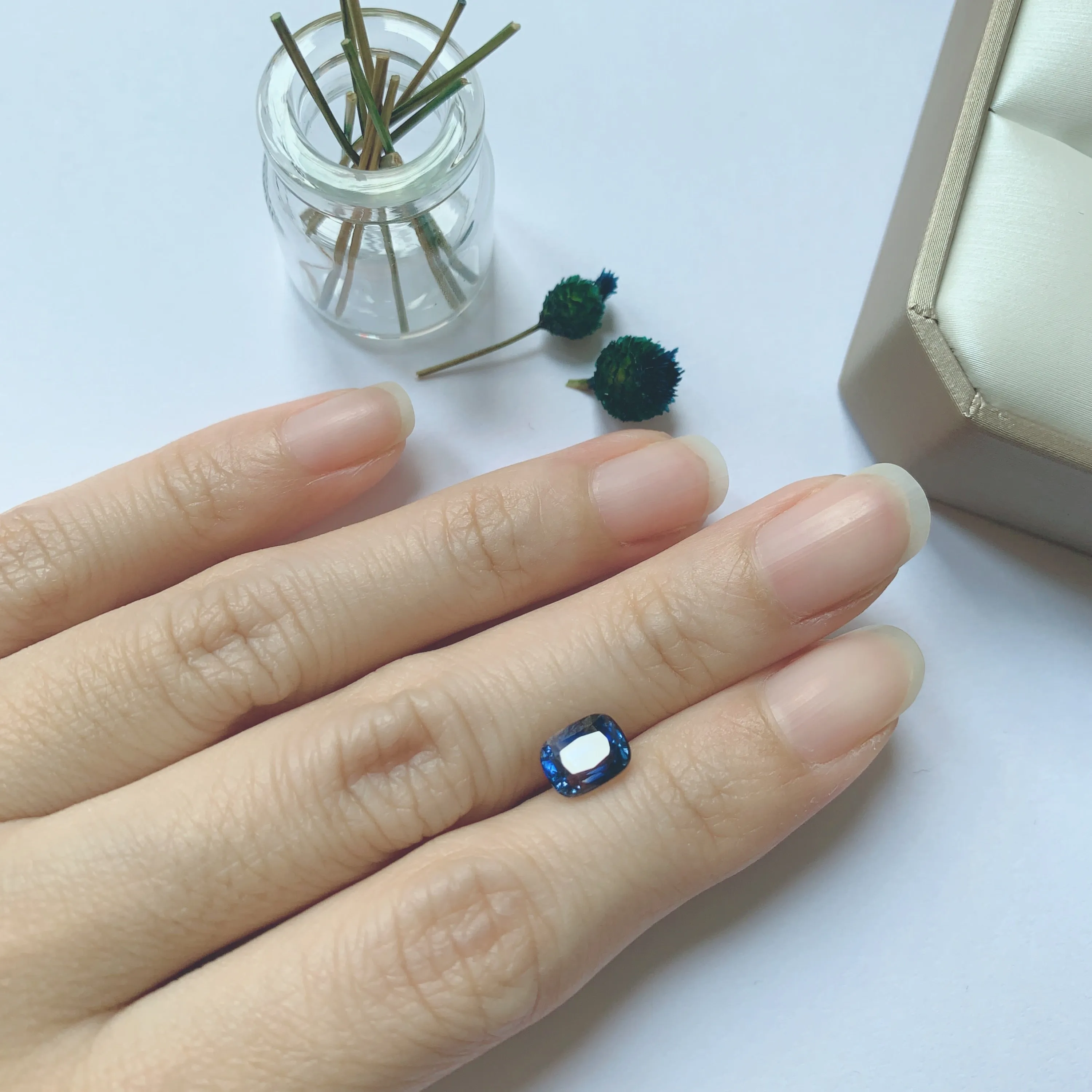 2.21ct Cushion Natural Blue Sapphire No.12010