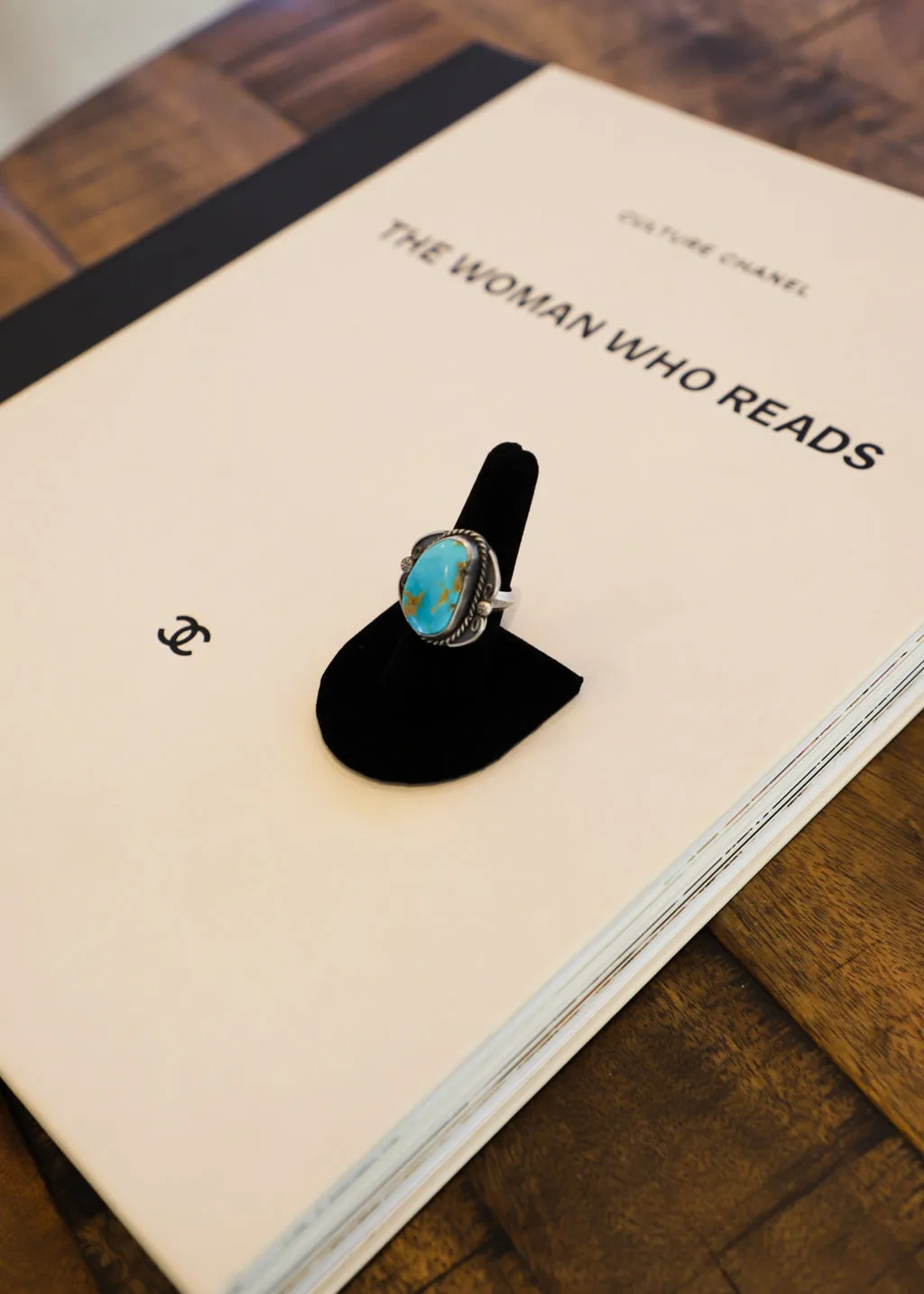 AG47 Vintage Turquoise Ring with Side Detail