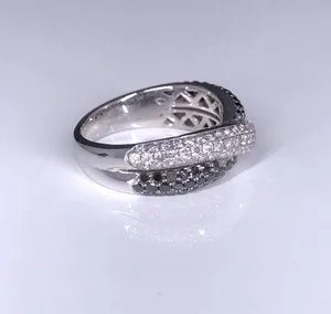 Black and White Diamond Crisscross Ring 14k White Gold Finger Size 6.5