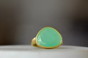 Chrysoprase Greek Ring