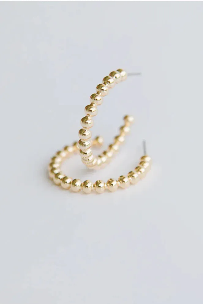 Everyday Essentials Hoop Earrings- Medium