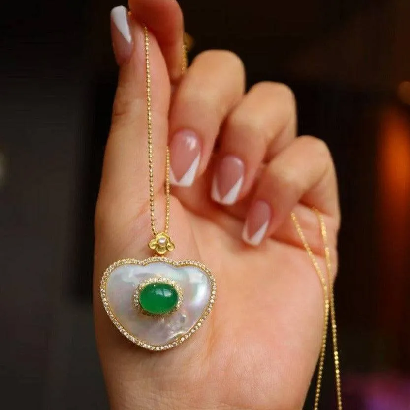Green Onyx Mother of Pearls Pendant Necklace Gold Vermeil