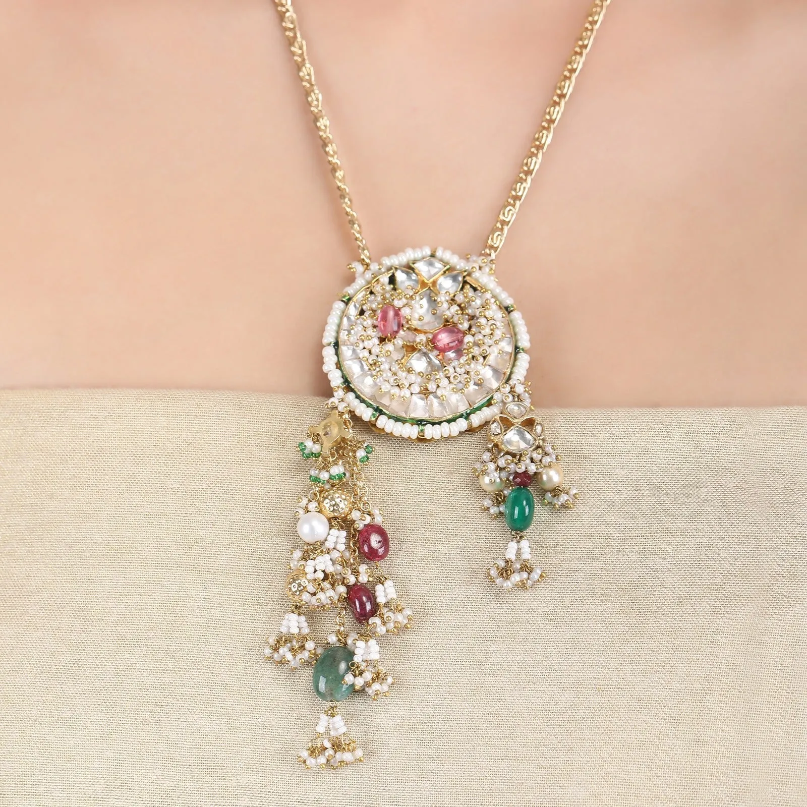GUTHAI Hemal NECKLACE SET