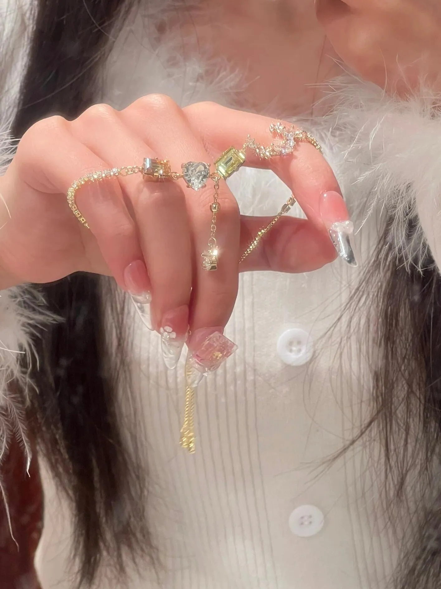 Luminous love bracelet