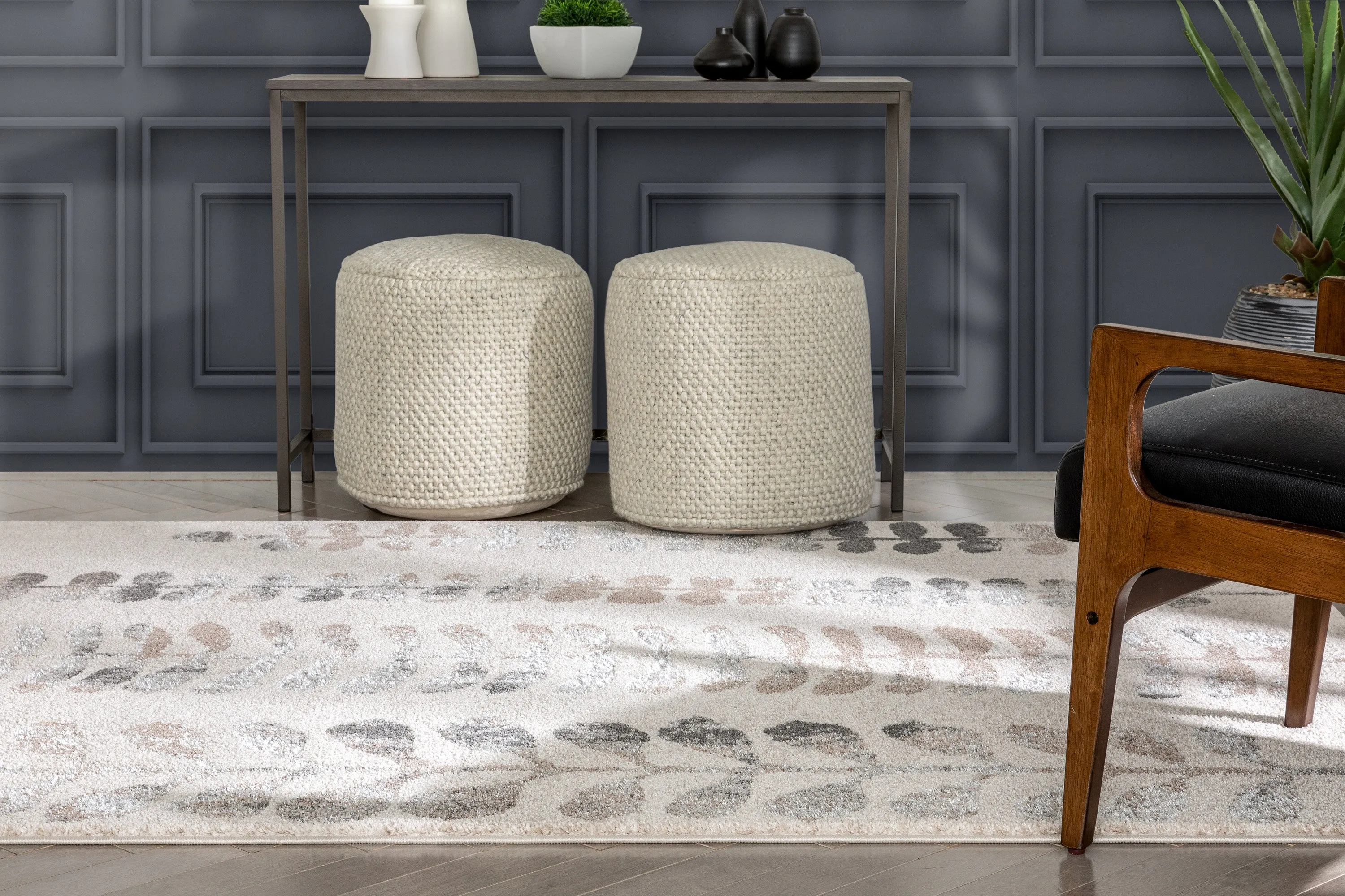Myra Abstract Leaf Pattern Ivory Vintage Rug