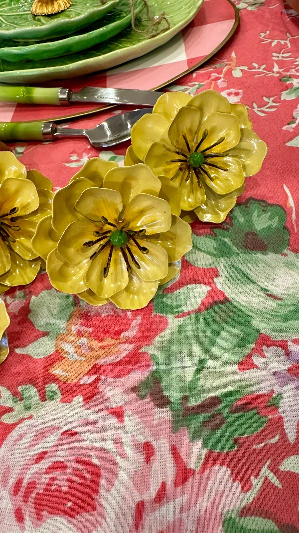 Vintage Napkin Rings, Tole, Enamel,Metal Flowers, Yellow, Set of 4